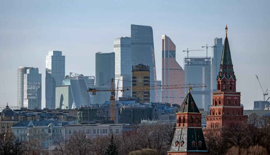 Почему ЖК с башнями часто теряют в цене