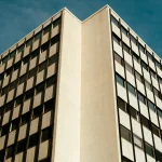 Тренды архитектуры московских высоток: стекло, пластика фасадов и световые решения